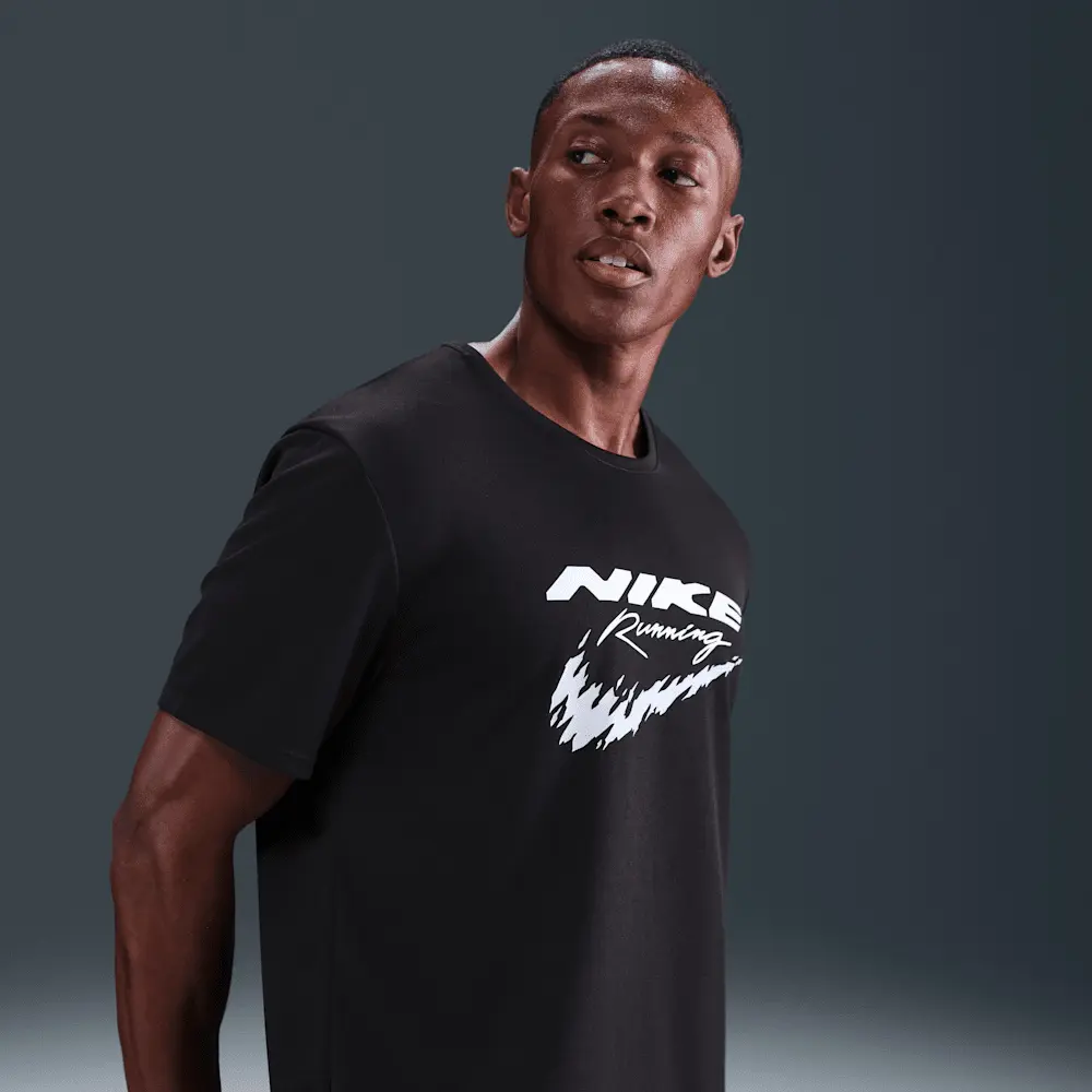 Remera Nike Miler Para Hombre Negro 010
